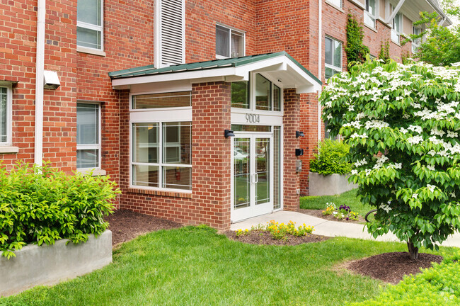 Building Photo - Tanglewood Apartments