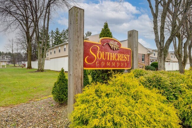 Photo - 5001 Manchester Rd