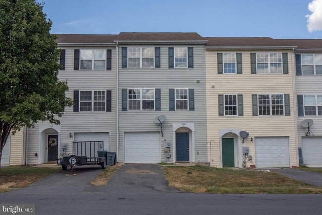 Building Photo - 128 Pony Cir Rental