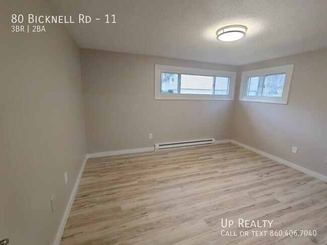 Photo - 80 Bicknell Rd Unit 11