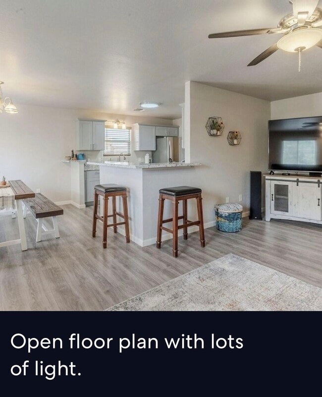 Photo - 10177 E La Palma Ave