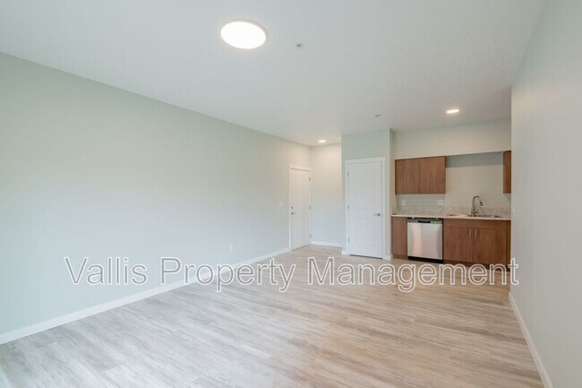 Photo - 13001 S Crompton Lane