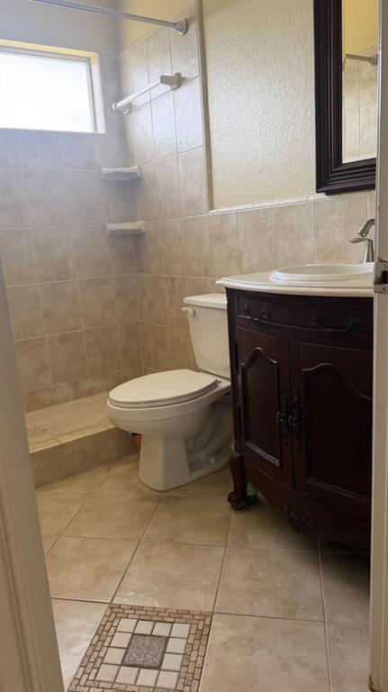 Photo - 17338 Tobermory Dr