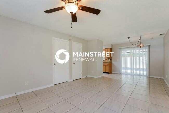 Photo - 3 Bedroom Pet-Friendly Home in Longwood, FL with Main Street Renewal