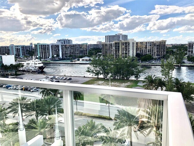 Photo - 3101 S Ocean Dr Unit 801