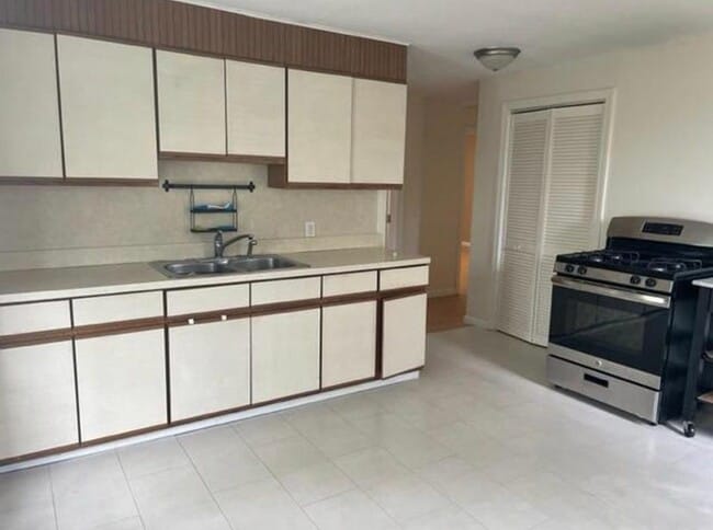 Photo - 47 Dogwood Rd Unit 3C