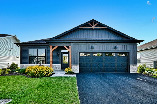 Building Photo - 311 Dennis Ln