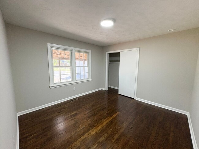 Photo - Brick 3 bed 1 bath home