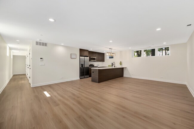 Photo - 1111 Erie St