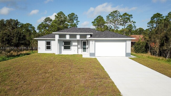 852 Belden Ave