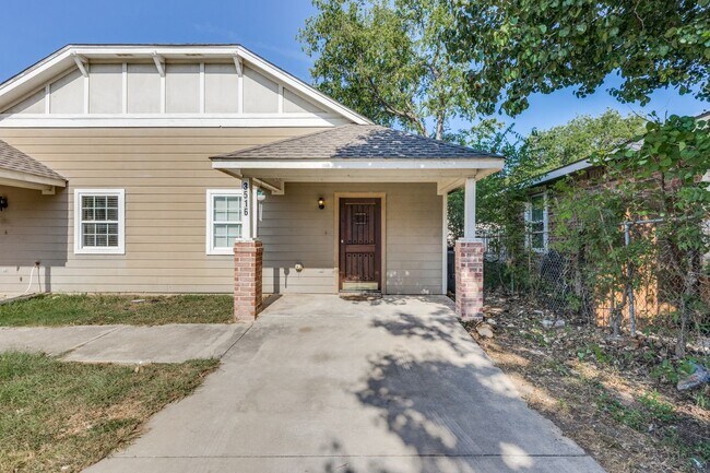 Building Photo - 3518 8th Ave Unit 3516 Rental