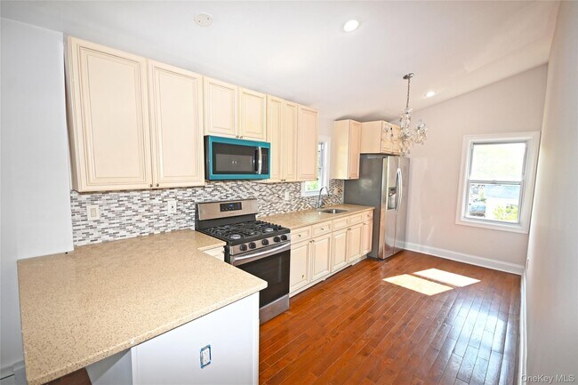 Photo - 145-29 243rd St Unidad 2