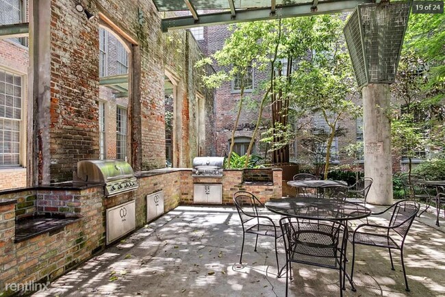 Photo - 1 br, 1 bath Condo - 920 Poeyfarre Street 239