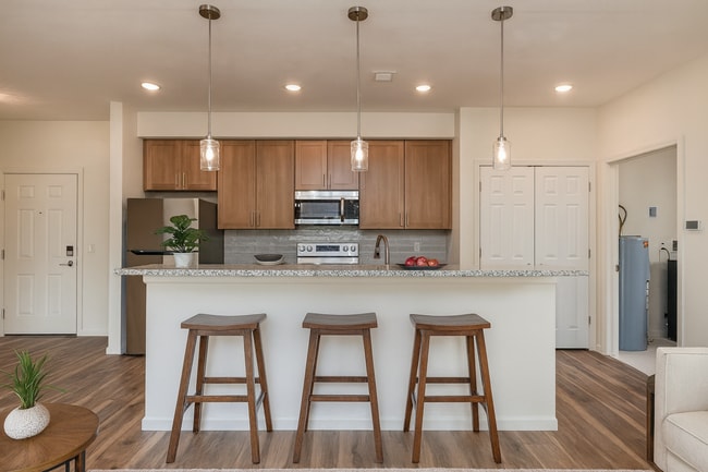 Photo - Treeline Apartments Unidad 209