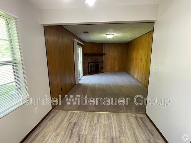 Building Photo - 1409 Princeton Dr Rental