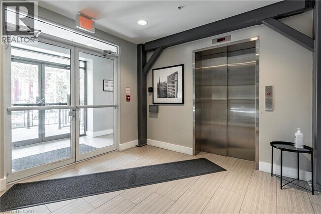 Photo - 50 Murray St W Unit 302