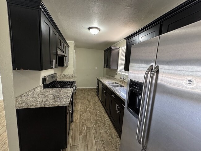 Photo - 4738 N 47th Ave