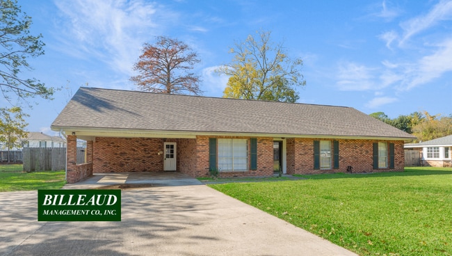 Building Photo - 113 Aberdeen Dr