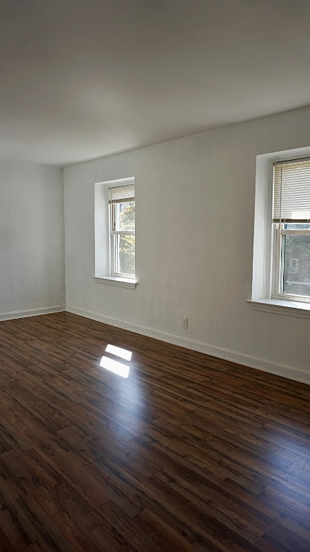 Building Photo - 200 Hiawatha Ln Rental