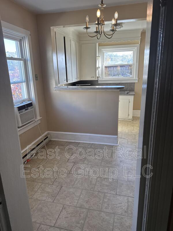 Photo - 349 S Cannon Ave Unidad #2