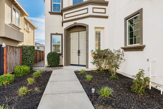 Photo - 7585 Mindy Mae Ln