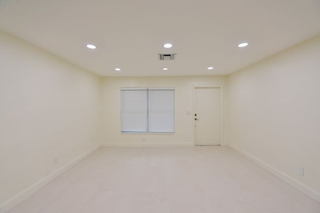 Photo - Fully Renovated 3BR/2BA Single-Family Home | No HOA | Available Now