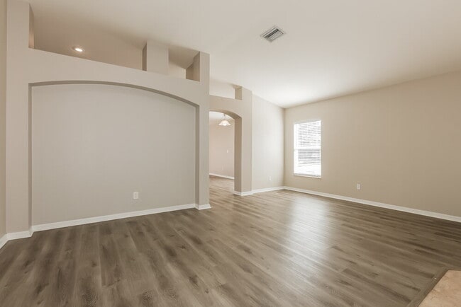 Photo - 1217 Barclay Wood Dr