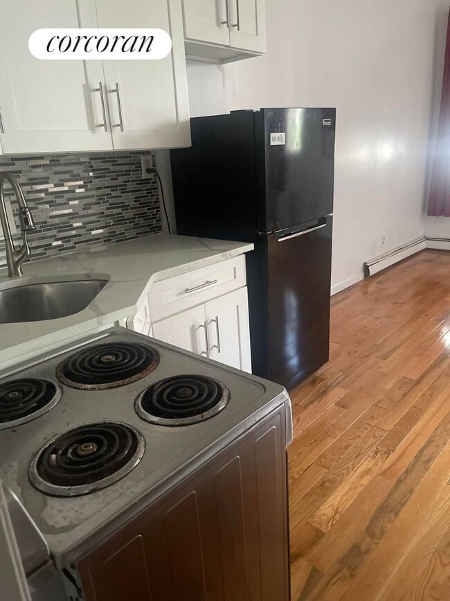 Building Photo - 259 W 121st St Rental