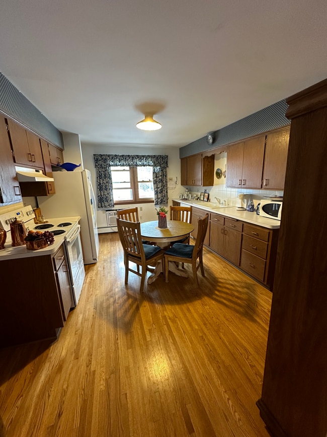 Building Photo - 204 Nolden Ln Unit 1 Rental
