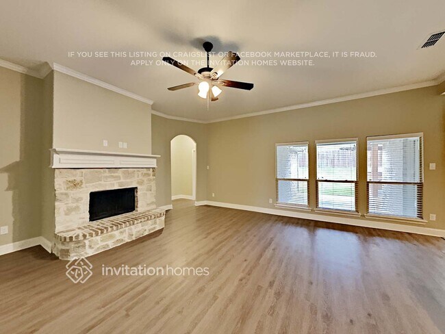 Photo - 1628 Signature Dr
