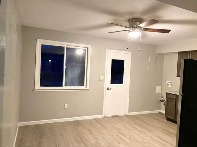 Photo - 120 Daniels Dr