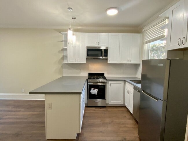 Building Photo - 1460 Sutter St Unit #15
