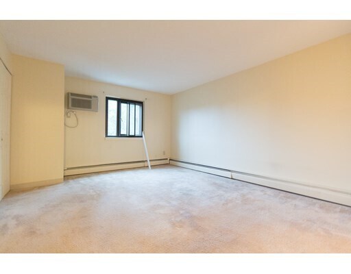 80 Pleasant St Unidad 23