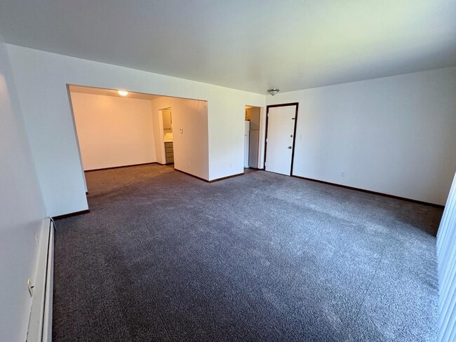 Photo - 630 56th St SE