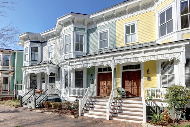 Photo - 114 W Duffy St