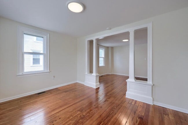 Photo - 1202 Baltimore St