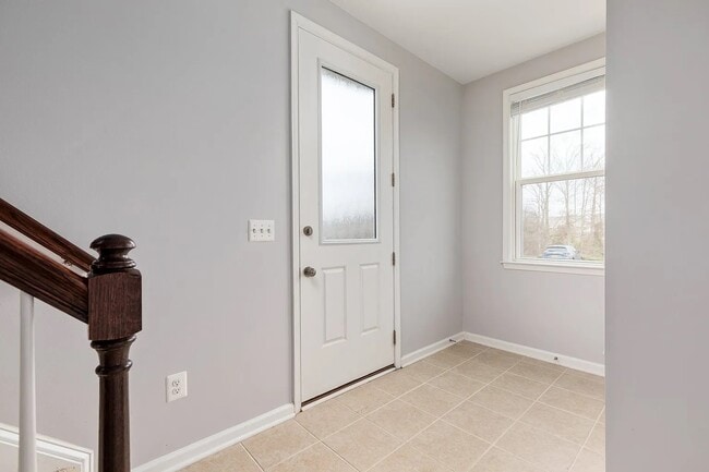 Photo - 148 Solara Dr