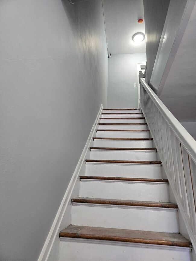 Photo - 229 Columbia Ave Unit 2