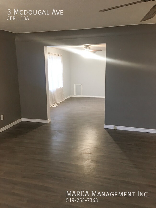 Photo - SPACIOUS UPDATED 3BED/1BATH HOUSE IN CHATHAM + HYDRO, WATER & GAS!