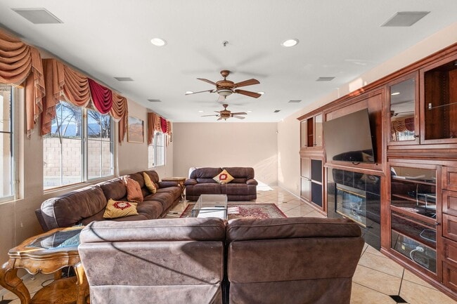 Photo - Beautiful 2 Story Home