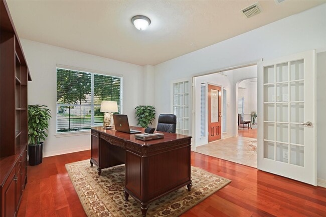 Building Photo - 6915 Monarch Lake Ln