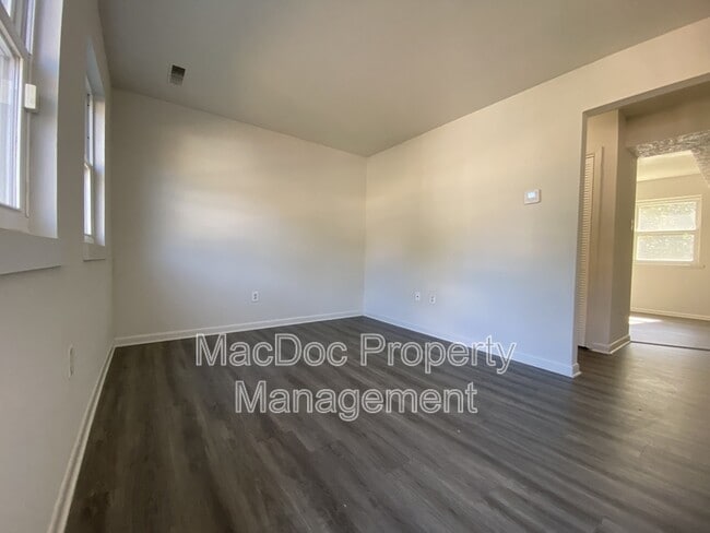 Photo - 813 Sledgehammer Dr