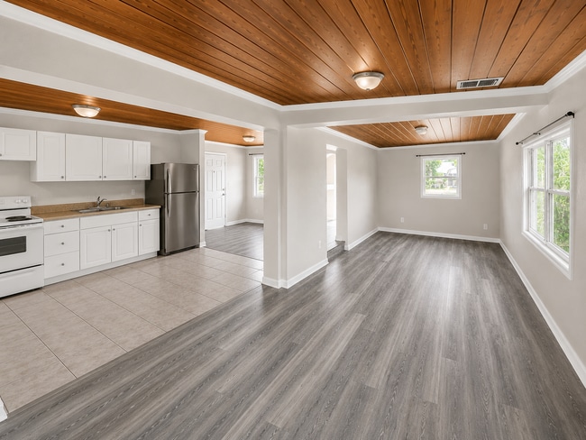 Photo - Tons of Living Space in this 3BR/1BA Zephyrhills Block Home with Large Fenced Yard!