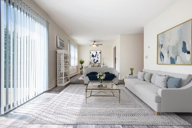 Emerald Springs Apartment Homes