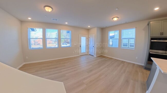 Photo - 776 Nob Hl Ln