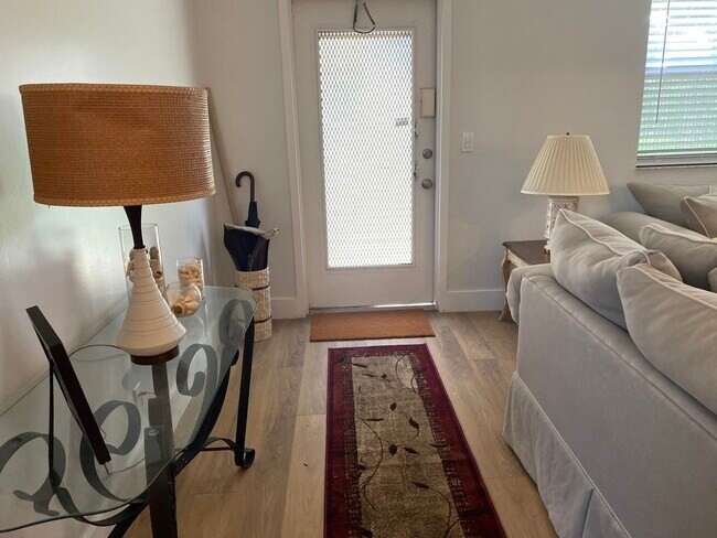 Photo - 146 Seville H