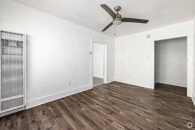 2BR, 1BA - Living Room