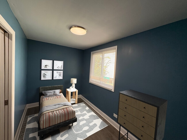 Photo - 2019 Ashland Ave Unit 1