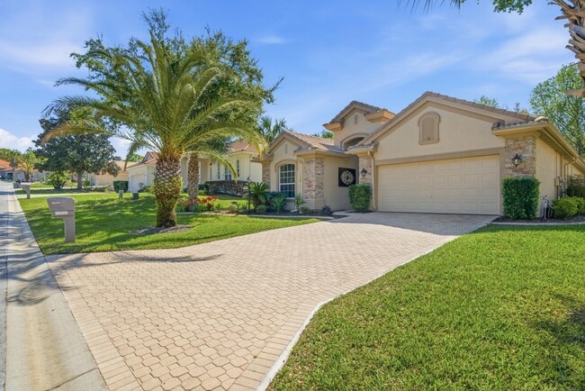 Photo - 1020 W Rollingwood Ct