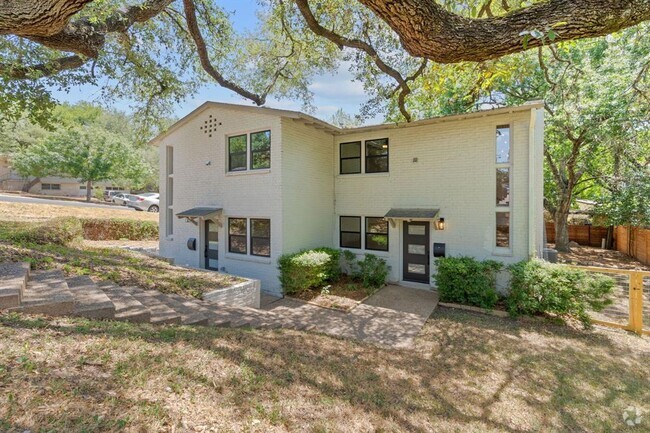 Building Photo - 1905 Rockmoor Ave Rental